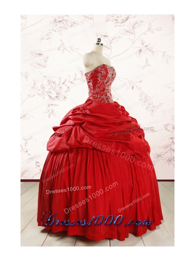 2015 Puffy Sweetheart Beading Quinceanera Dresses in Red