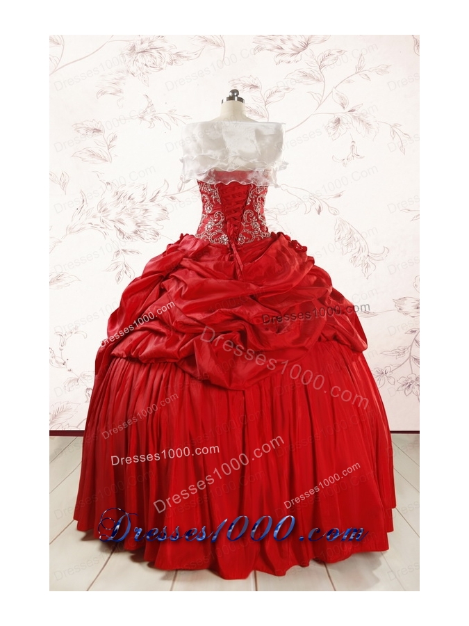 2015 Puffy Sweetheart Beading Quinceanera Dresses in Red