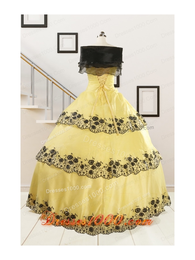 Cheap Ball Gown Quinceanera Dress with Appliques