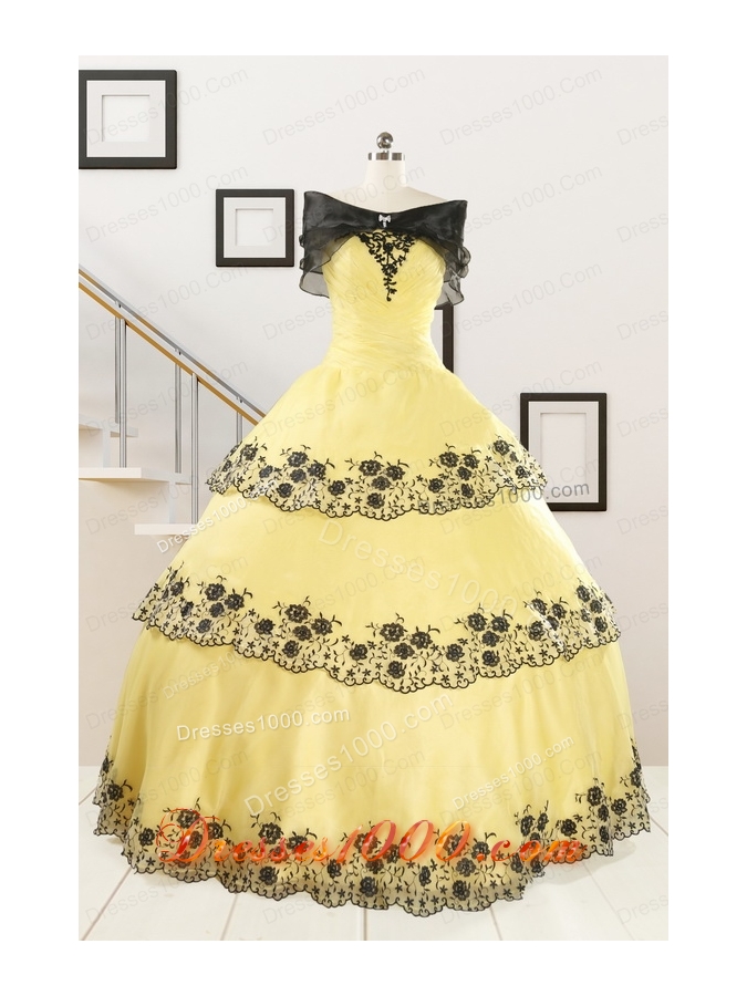 Cheap Ball Gown Quinceanera Dress with Appliques