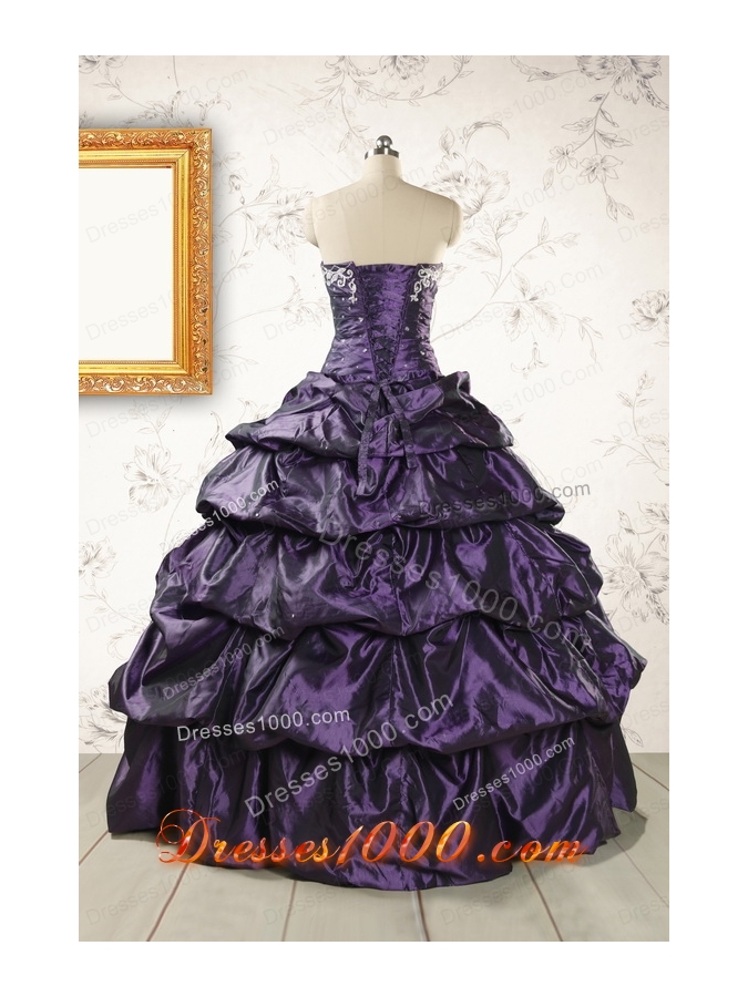 2015 Modern Sweetheart Purple Quinceanera Dresses with Appliques