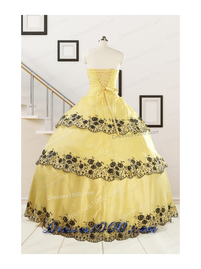 Pretty Ball Gown Appliques Quinceanera Dress for 2015