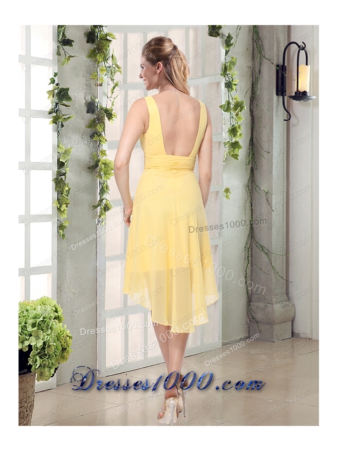 Charming V-neck Yellow Prom Dress Mini Length for Spring