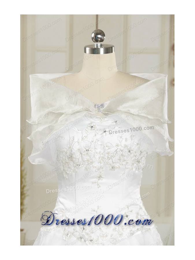 2015 Modern White Quinceanera Dresses with Appliques and Beading