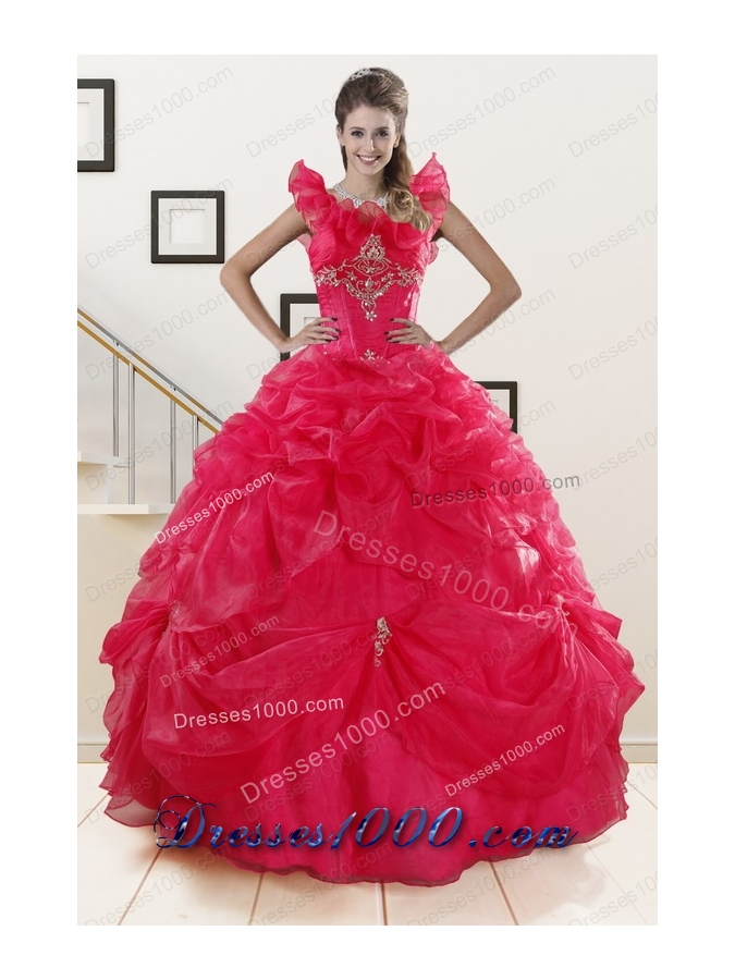 Elegant Red Sweetheart Quinceanera Dresses with Appliques