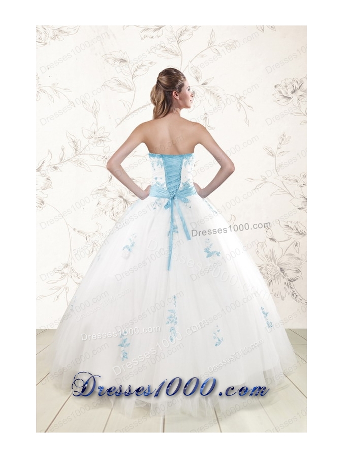 Fashionable White Ball Gown Quinceanera Dresses with Appliques and Beading