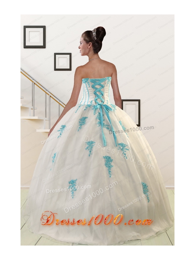 2015 Fashionable Appliques Quinceanera Dresses in White