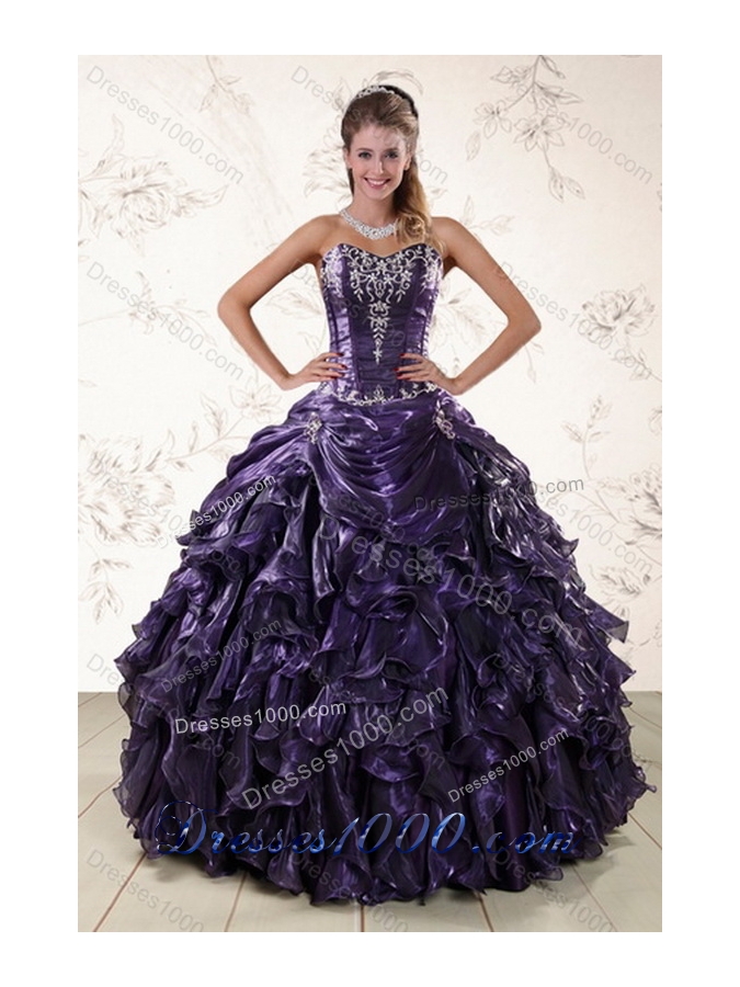 Luxurious Sweetheart Ball Gown Purple Quince Dresses with Embroidery