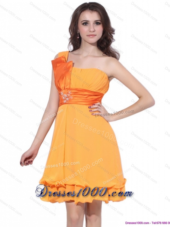 2015 Elegant One Shoulder Gold Prom Dresses with Ruching and Beading