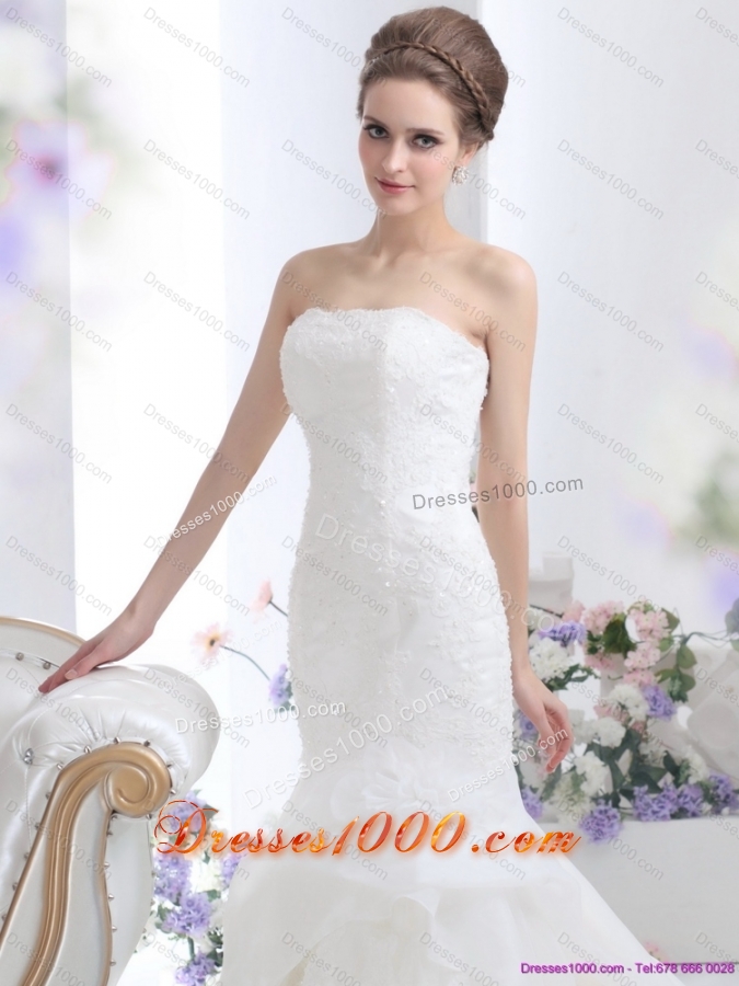 2015 New Style Strapless Wedding Dress with Brush Train