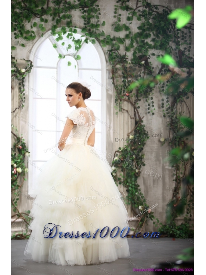 New Style White Wedding Dresses with Ruffled Layers and Lace