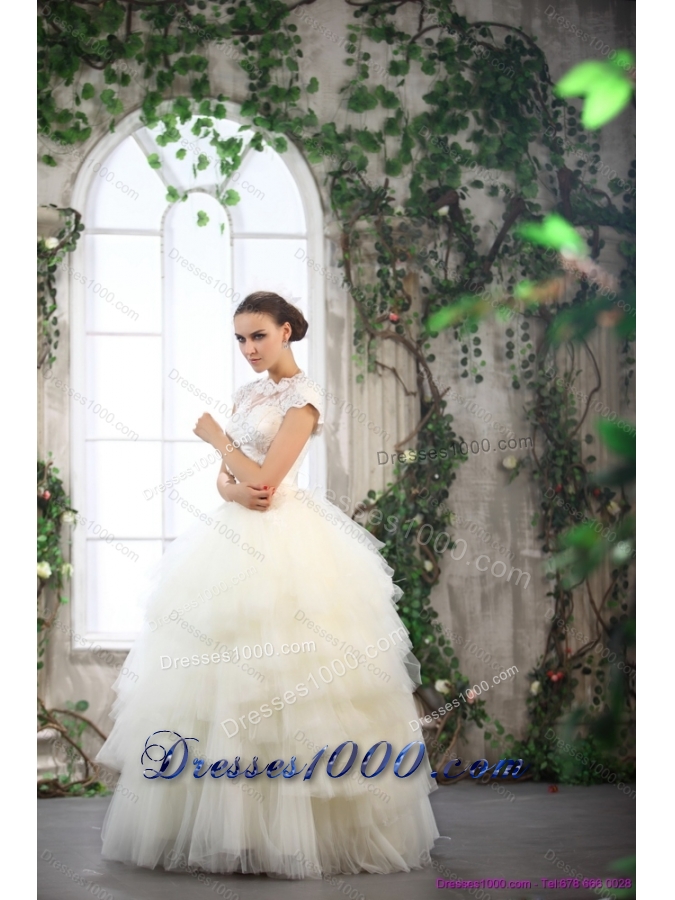 New Style White Wedding Dresses with Ruffled Layers and Lace