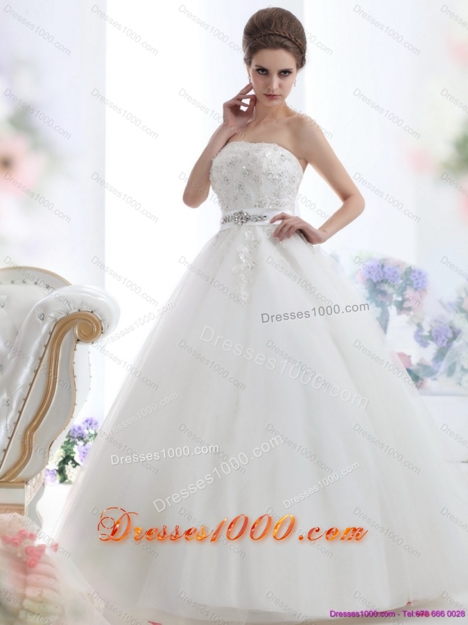 2015 New Style Strapless Beading Wedding Dress with Brush Train