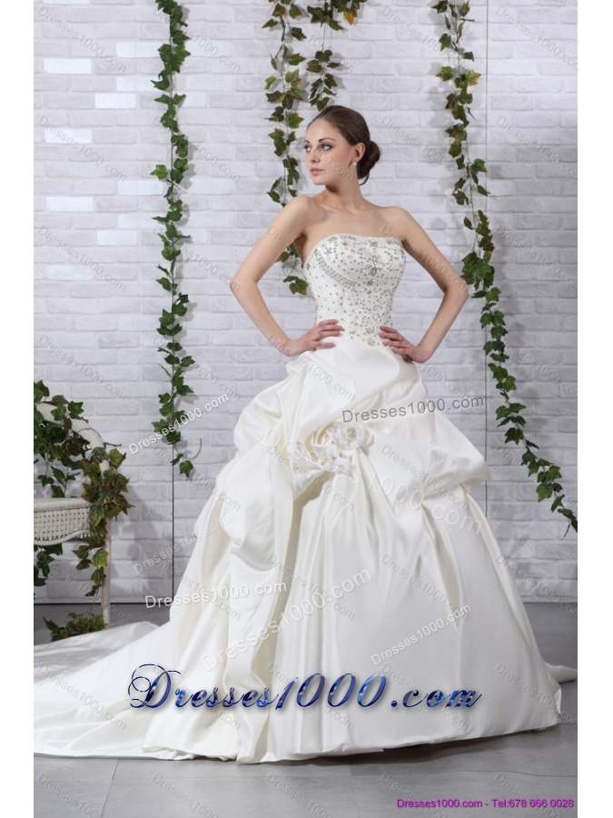 2015 New Style Strapless Beading Wedding Dress with Brush Train