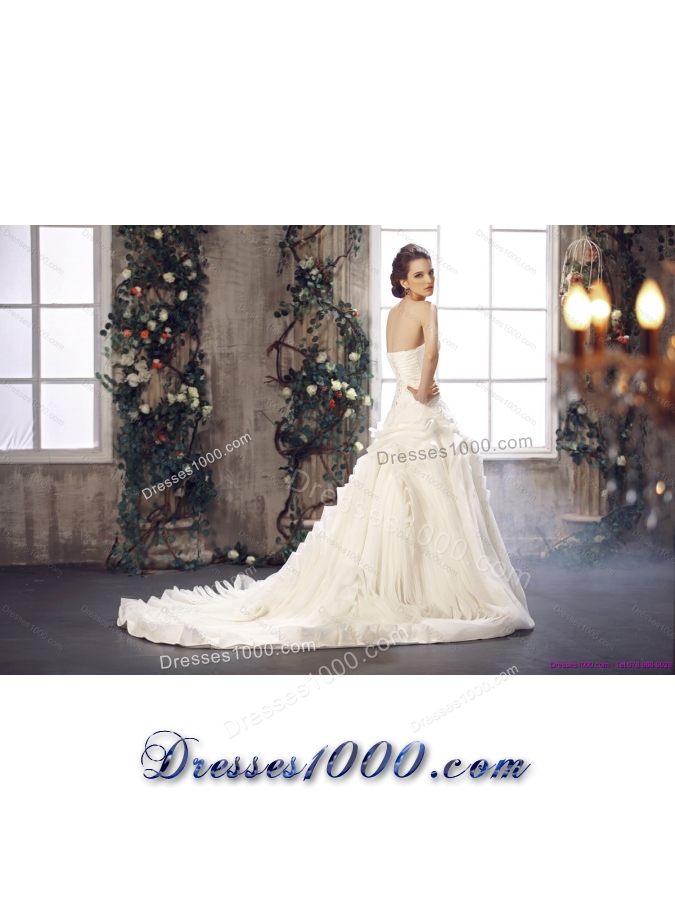 Top Selling White Strapless Wedding Dresses with Chapel Train and Beading
