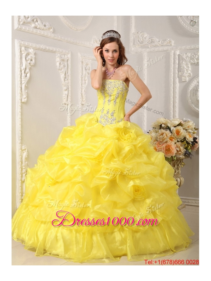 Most Popular Yellow Quinceanera Dresses with Beading and Ruffles