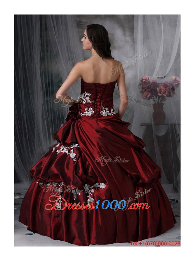 New Style Ball Gown Strapless Appliques Quinceanera Dresses
