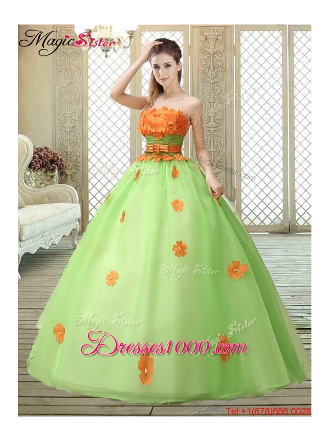 2016 Latest Strapless Prom owns with Appliques and Belt