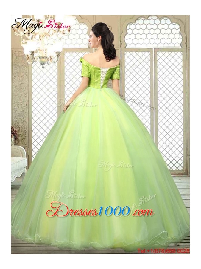 2016 Off the Shoulder Quinceanera Dresses with Hand Made Flowers