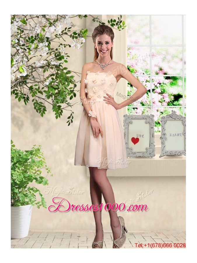 Pretty Scoop Prom Dresses with Bowknot and Appliques