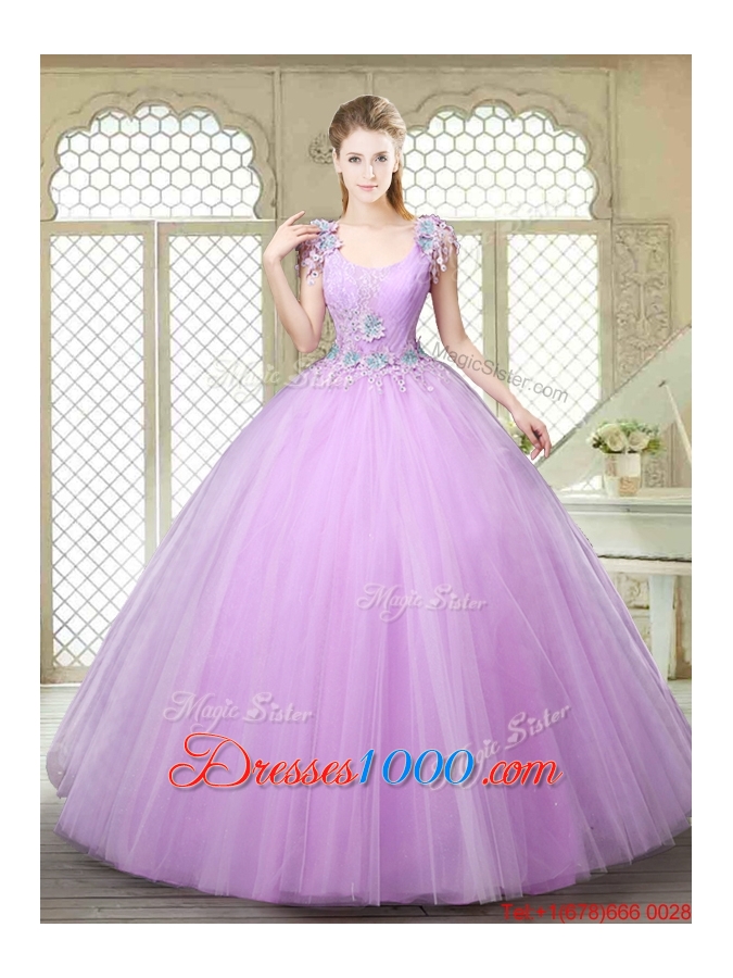 Fashionable Ball Gown Scoop Quinceanera Gowns with Appliques