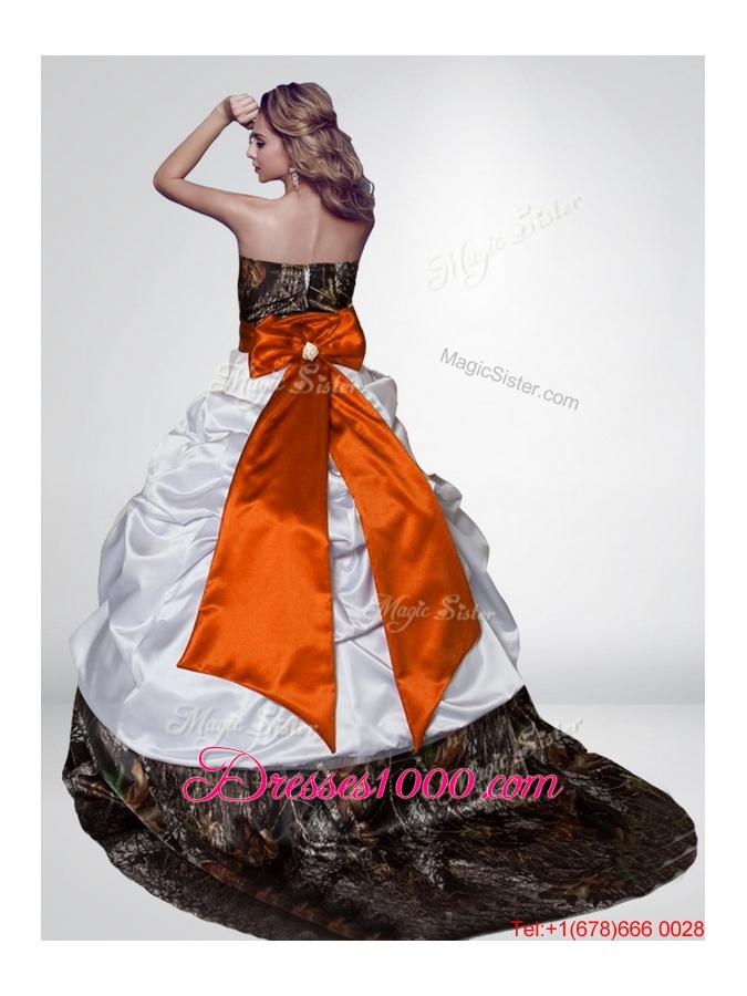 Perfect and Beautiful Puffy Camo Wedding Dresses with Bowknot and Court Train