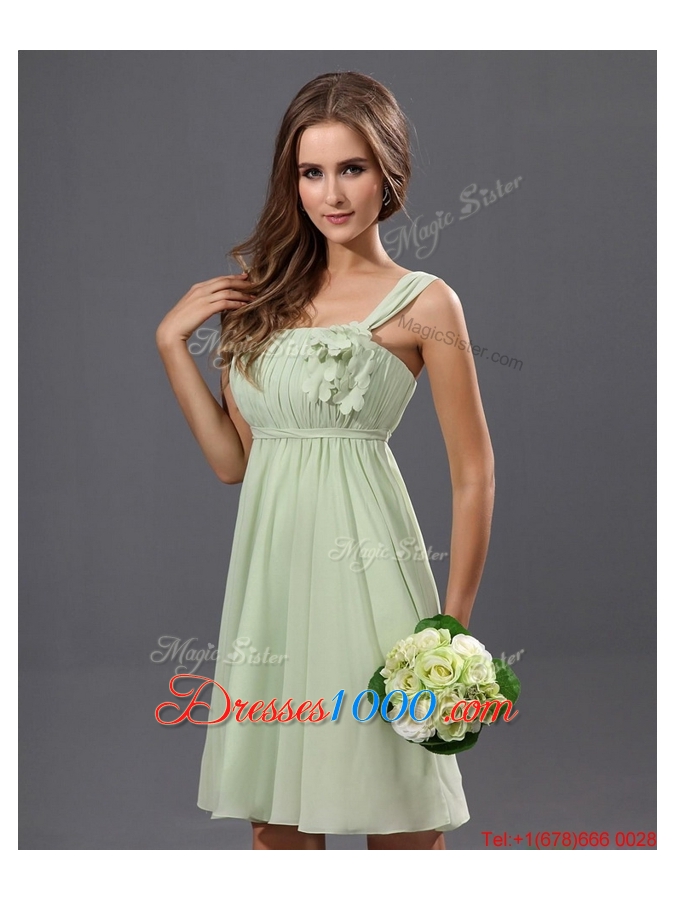 Fashionable Straps Short Prom Gowns with Appliques