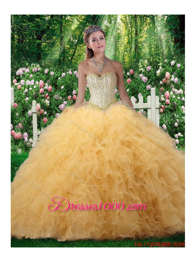 2016 Beautiful Ball Gown Sweetheart Quinceanera Dresses with Beading in Champagne