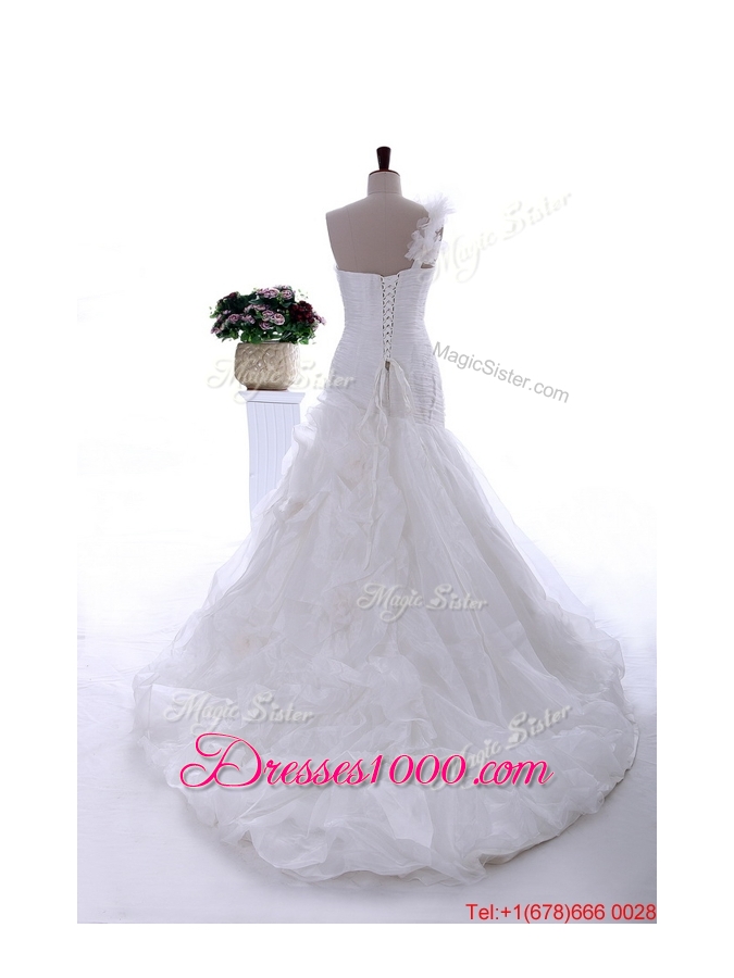 Pretty Gorgeous Hand Made Flowers and Ruffles Brush Train Wedding Dresses
