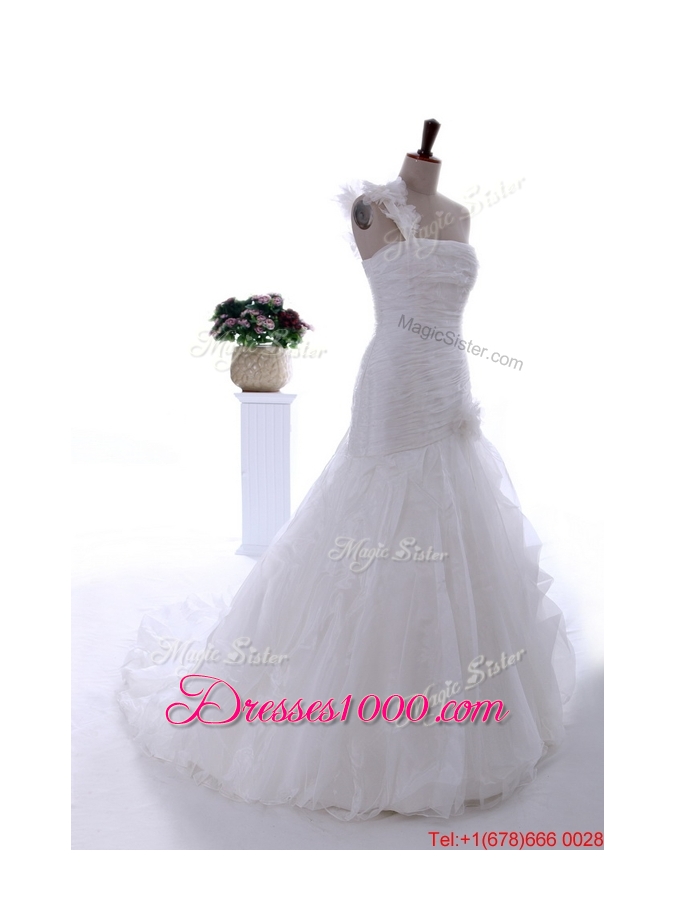 Pretty Gorgeous Hand Made Flowers and Ruffles Brush Train Wedding Dresses