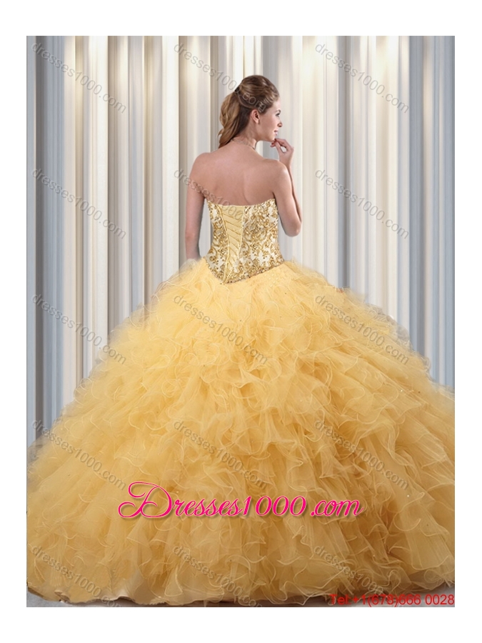 2016 Elegant Ball Gown Sweet 16 Dresses with Beading and Ruffles in Champagne