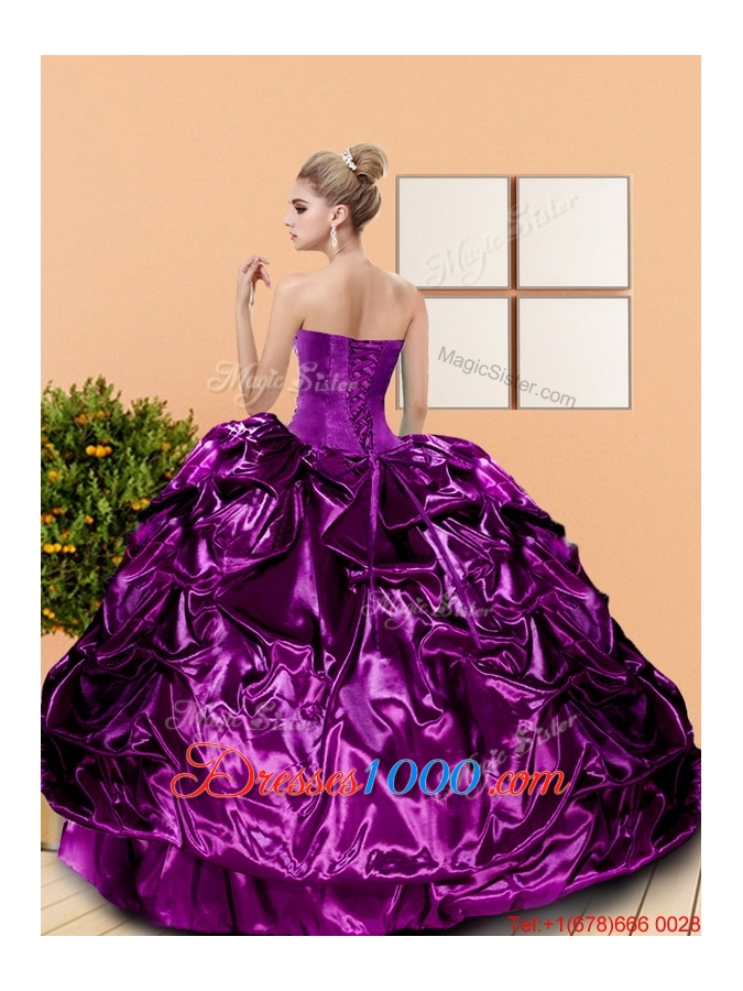 2015 Designer Beading and Pick Ups Sweetheart Quinceanera Dresses in Purple