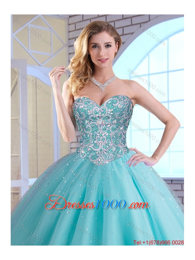 2016 Elegant Ball Gown Sweetheart Quinceanera Gowns with Beading