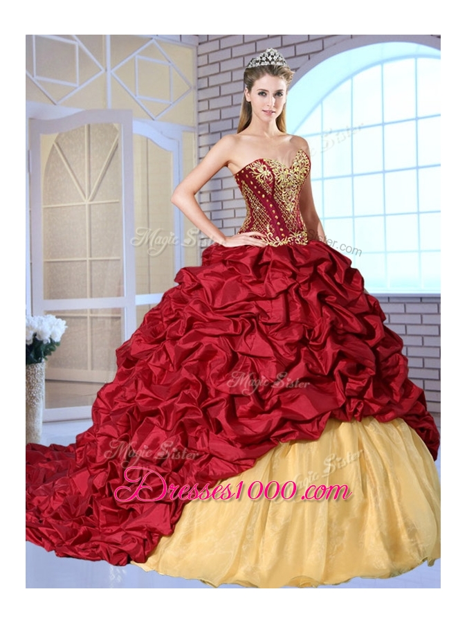 Most Popular Sweetheart Brush Train Pick Ups and Appliques Sweet 16 Dresses
