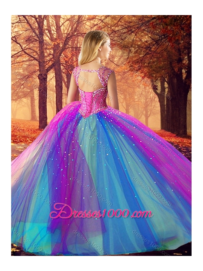 Fashionable V Neck Quinceanera Dresses with Beading