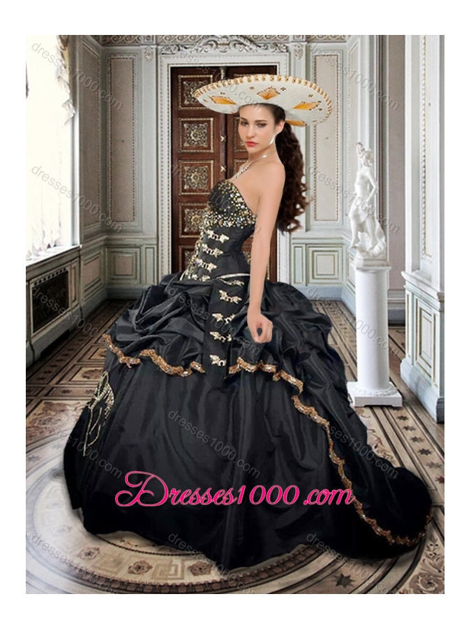 2016 Designer Taffeta Beaded and Applique Black Sweet 16 Dress with Brush Train