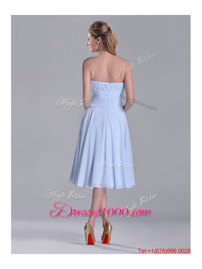 Pretty Strapless Chiffon Ruched Lavender Dama Dress in Tea Length
