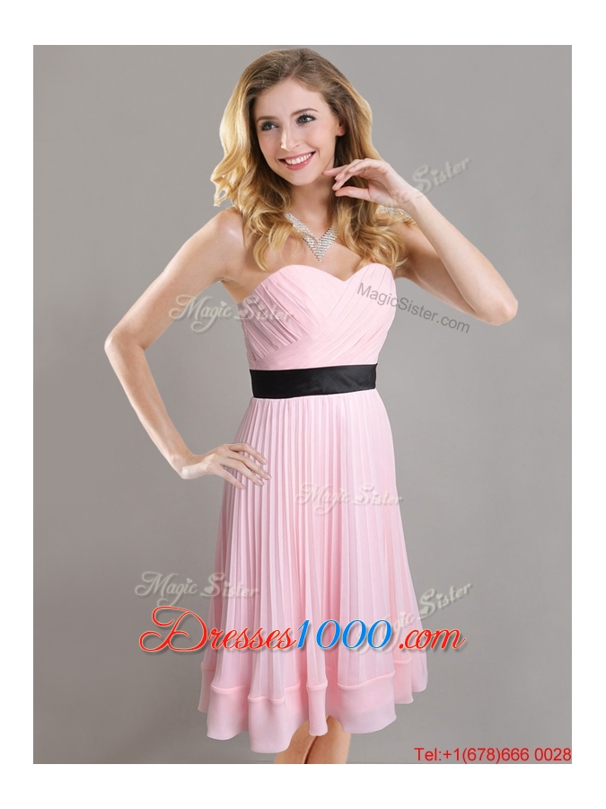 Discount Empire Pleated and Black Belted Dama Dress in Baby Pink