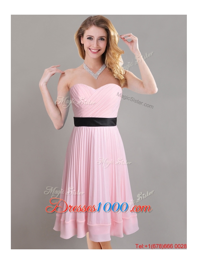 Discount Empire Pleated and Black Belted Dama Dress in Baby Pink