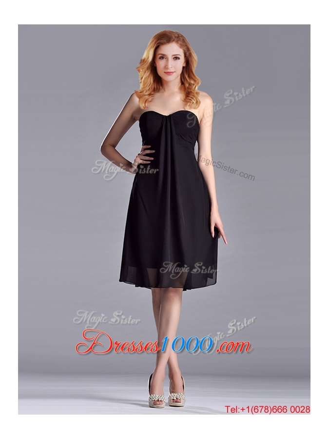 Empire Sweetheart Knee-length Short Black Dama Dress for Homecoming