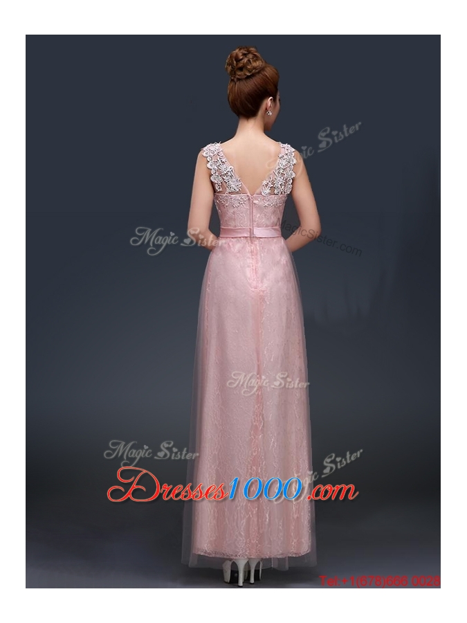 2016 Pretty Empire Scoop Prom Dresses with Lace and Appliques