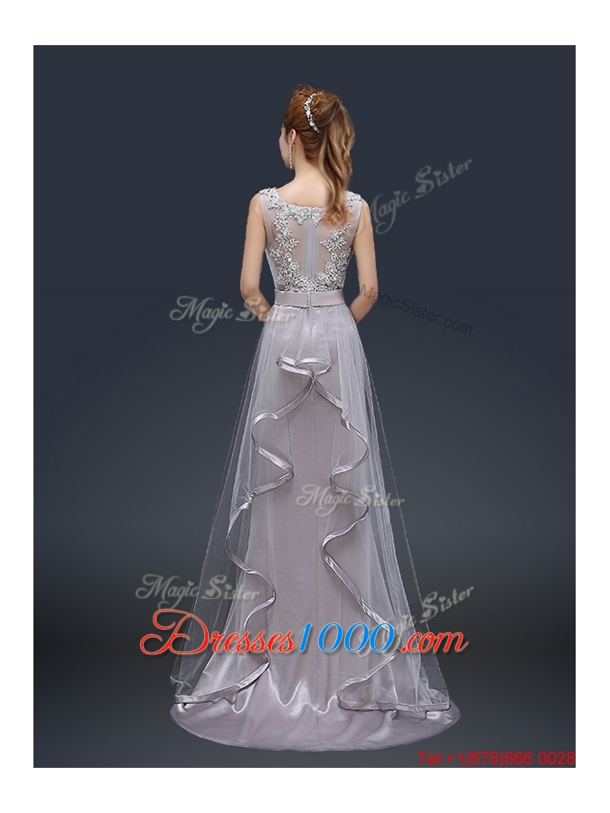 Exquisite Brush Train Scoop Prom Dresses with Appliques