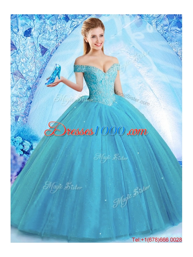 Classical Off the Shoulder Quinceanera Dress with Brush Train
