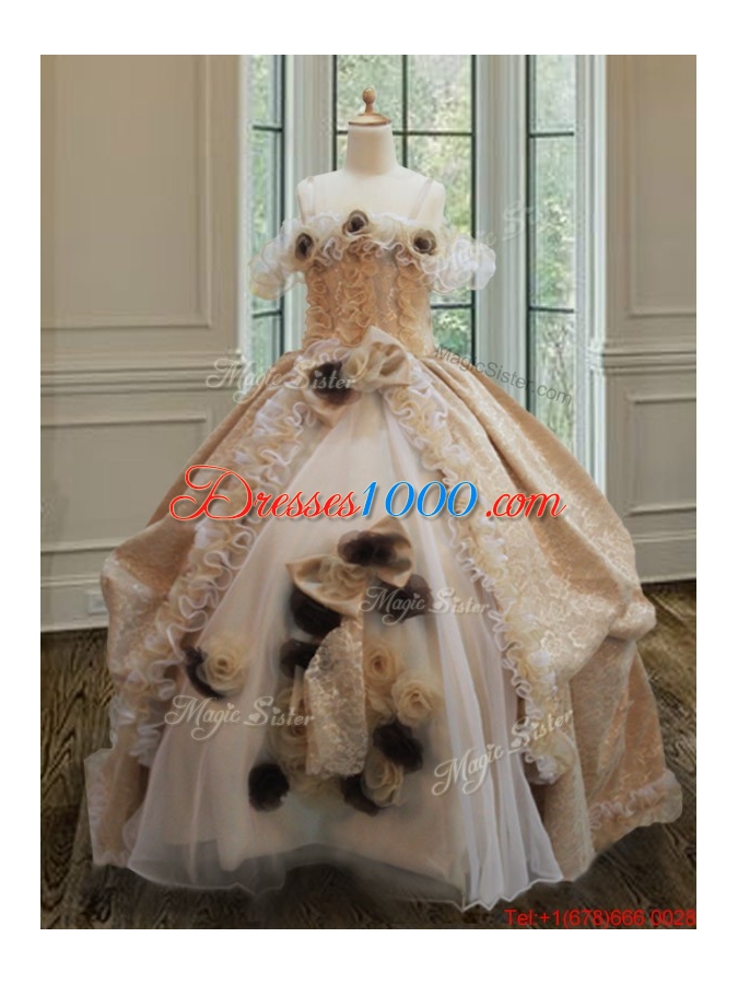 Hot Sale Ruffled Laced Champagne Quinceanera Dress with Handcrafted Flowers