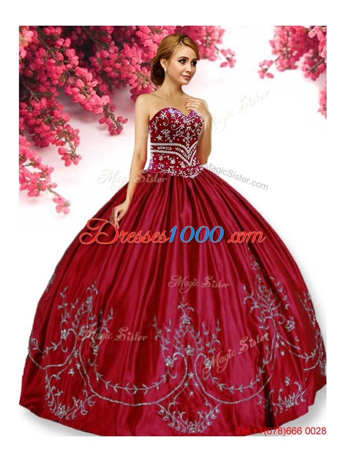 Classical Wine Red Quinceanera Dress with Beading and Embroidery