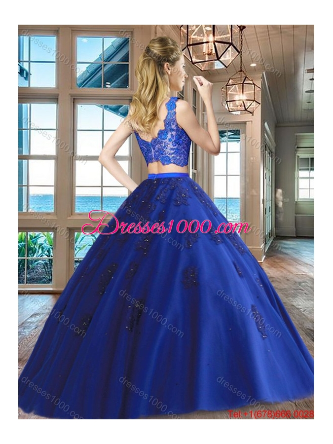 Gorgeous V Neck Royal Blue Quinceanera Dress with Appliques and Lace