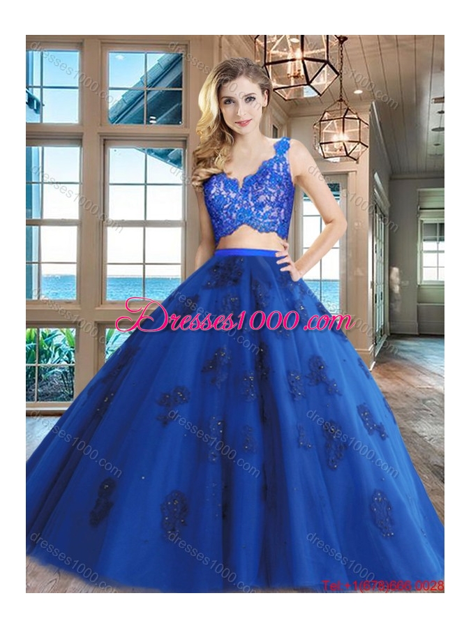 Gorgeous V Neck Royal Blue Quinceanera Dress with Appliques and Lace