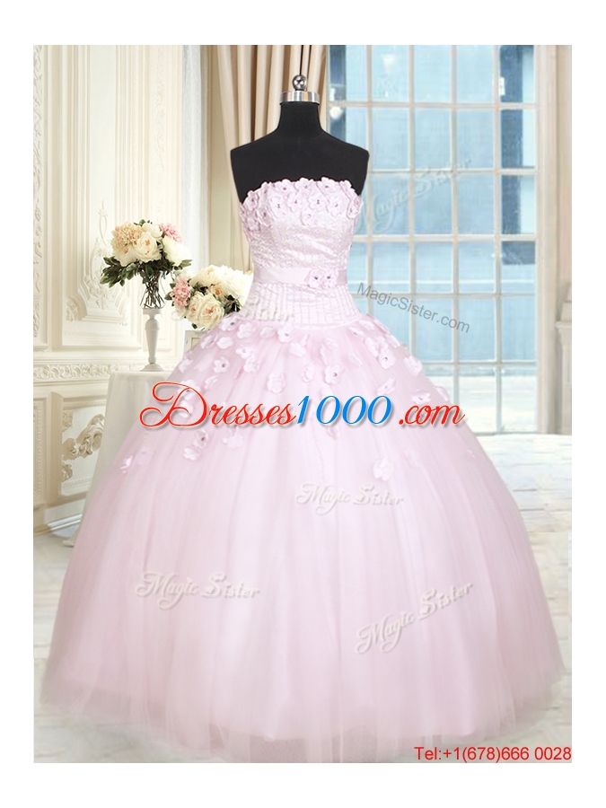 Elegant Strapless Baby Pink Tulle Quinceanera Dress with Appliques and Beading
