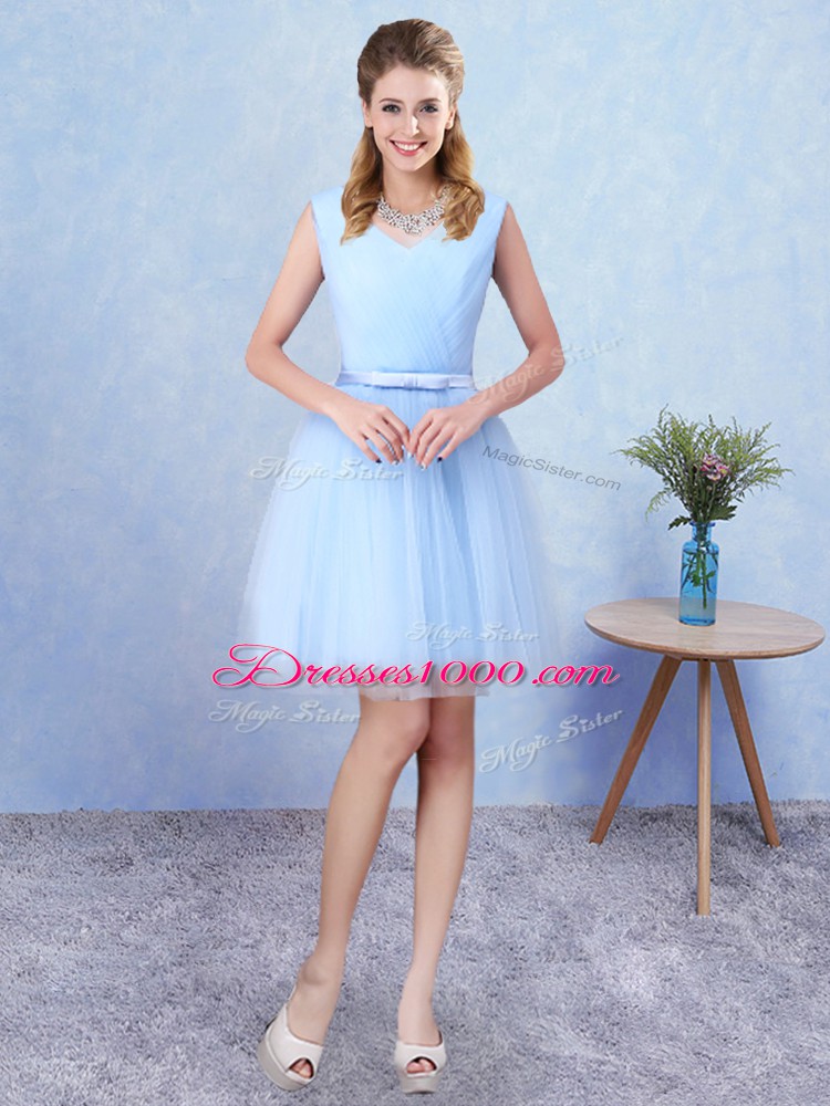 V-neck Sleeveless Quinceanera Dama Dress Knee Length Ruching Aqua Blue Tulle