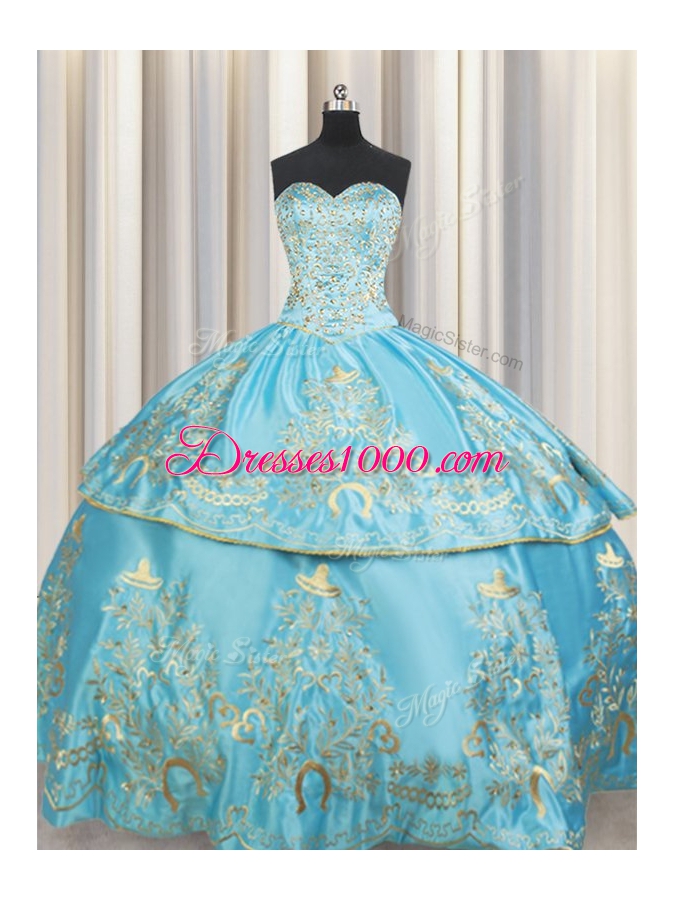 Luxurious Sleeveless Beading and Embroidery Lace Up Sweet 16 Dresses